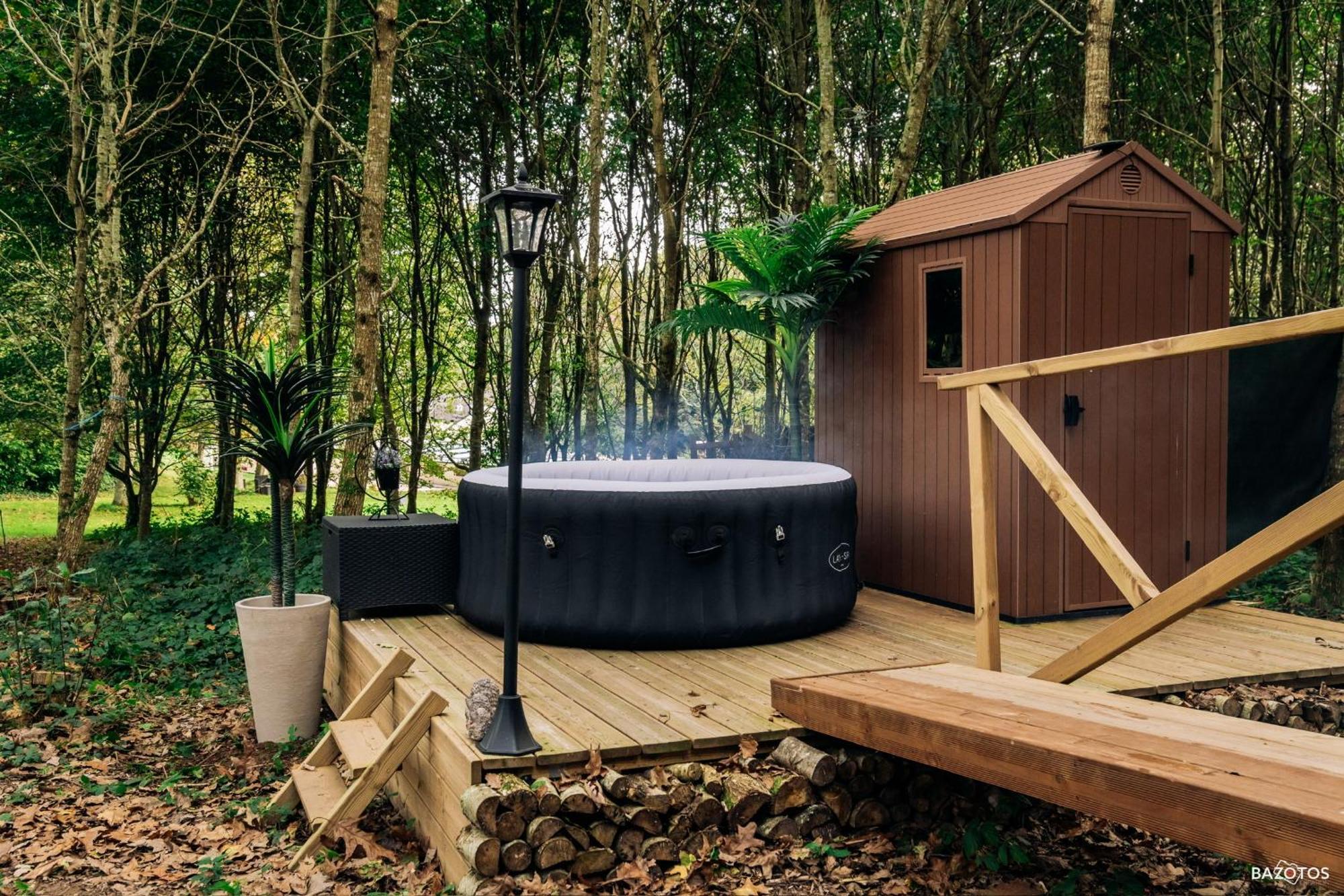 Cabane Insolite Avec Escape Game Saint-Évarzec Eksteriør billede