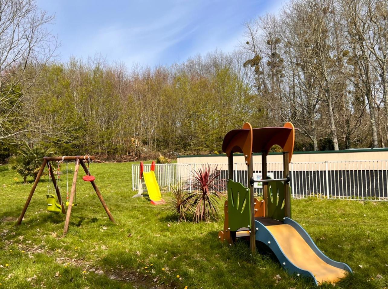 Cabane Insolite Avec Escape Game Saint-Évarzec Eksteriør billede